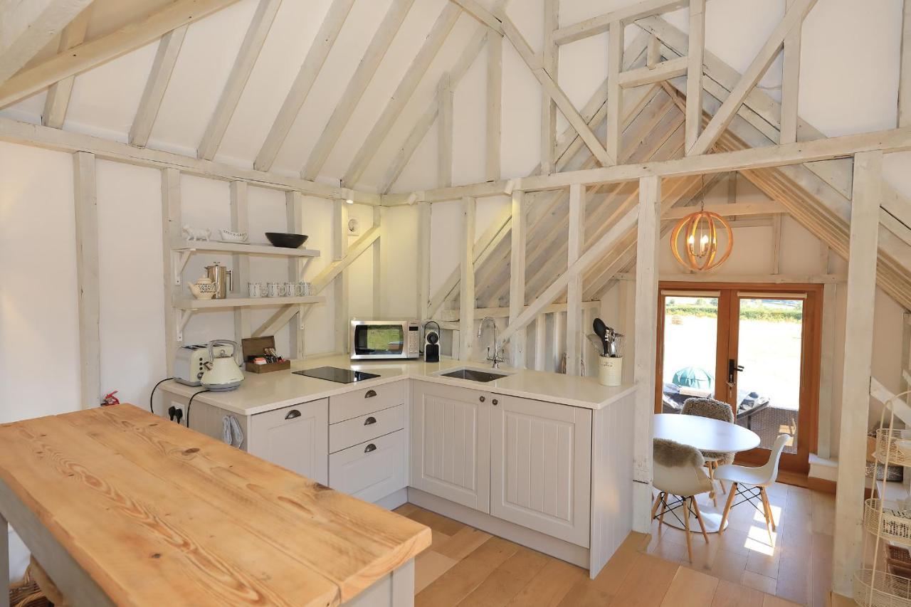 The Cowshed, Tunbridge Wells Villa Buitenkant foto